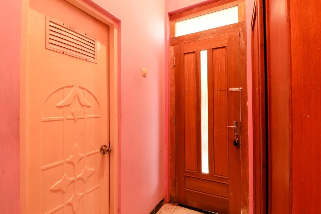 The Joglo Family Hotel Magelang Eksteriør bilde