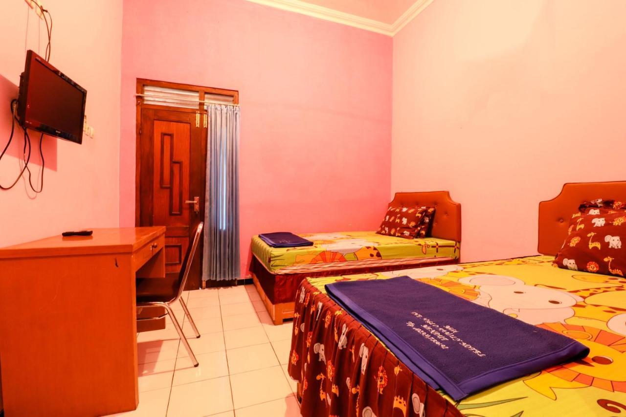 The Joglo Family Hotel Magelang Eksteriør bilde