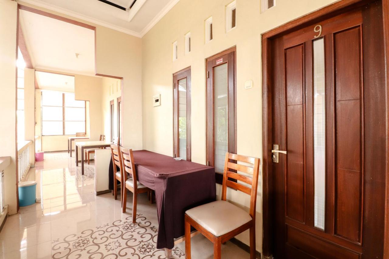 The Joglo Family Hotel Magelang Eksteriør bilde